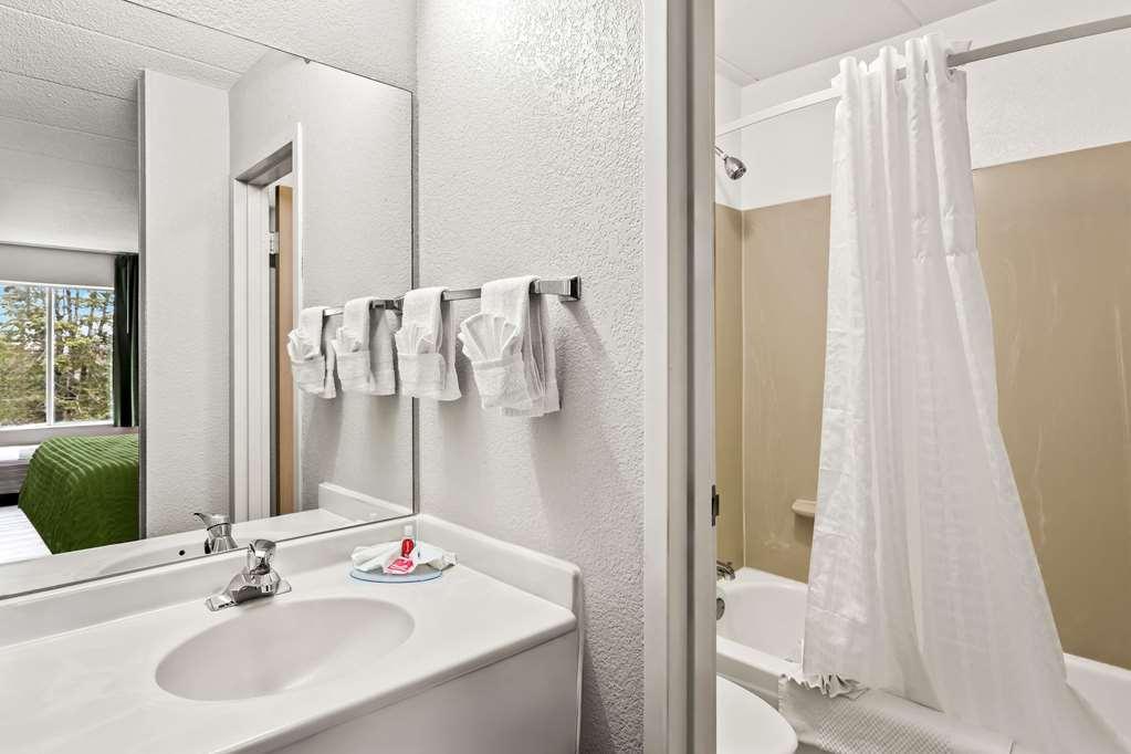 Econo Lodge Willowbrook Zimmer foto
